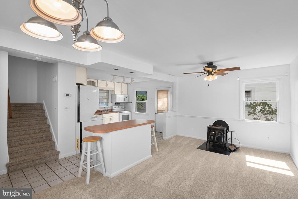 303 MARKET STREET 5