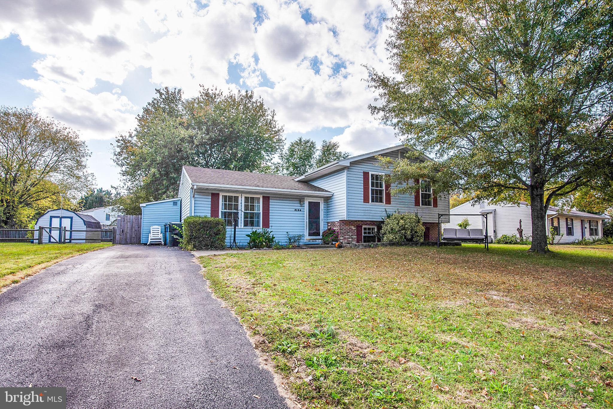 9134 HONEYSUCKLE DRIVE