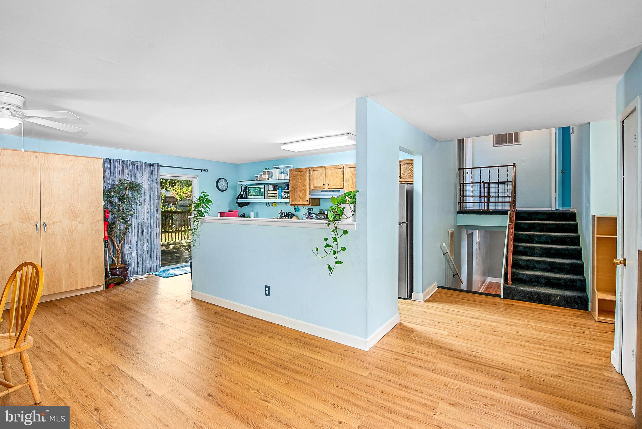 9134 HONEYSUCKLE DRIVE