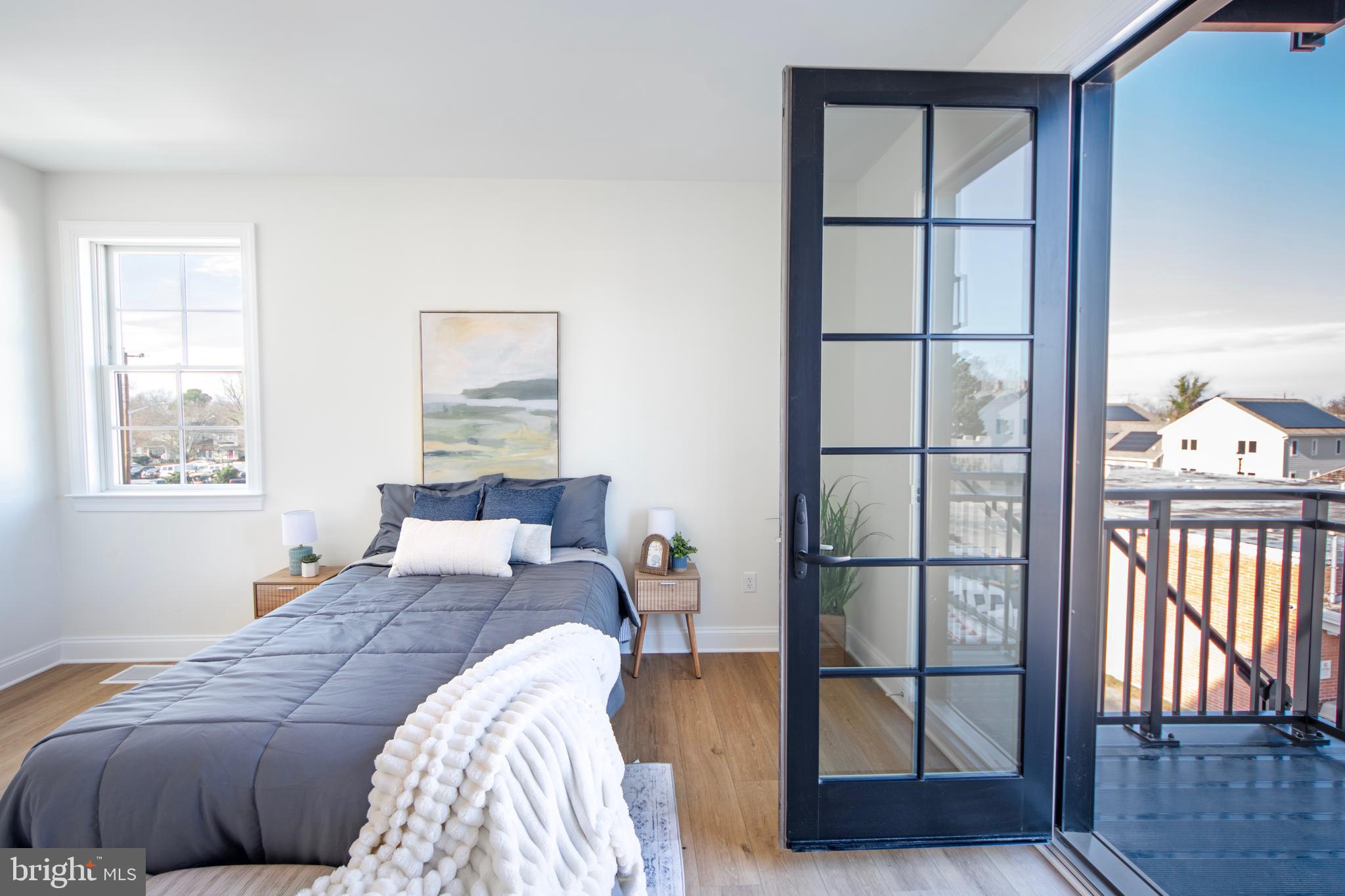 123 S WASHINGTON ST 201