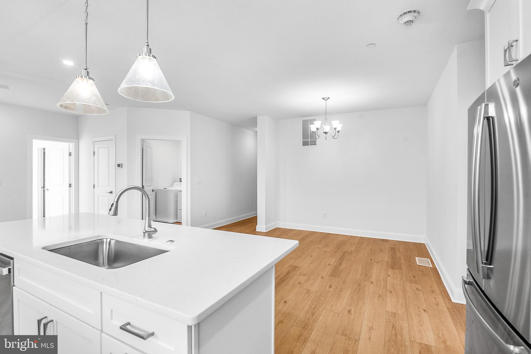 123 S WASHINGTON ST 202