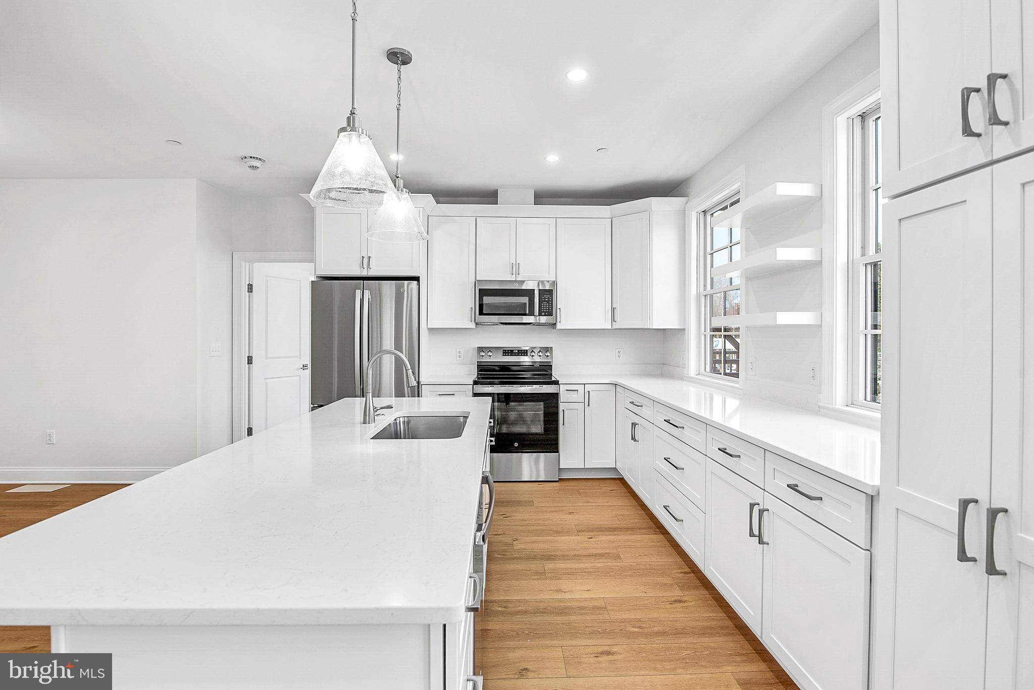 123 S WASHINGTON ST 202