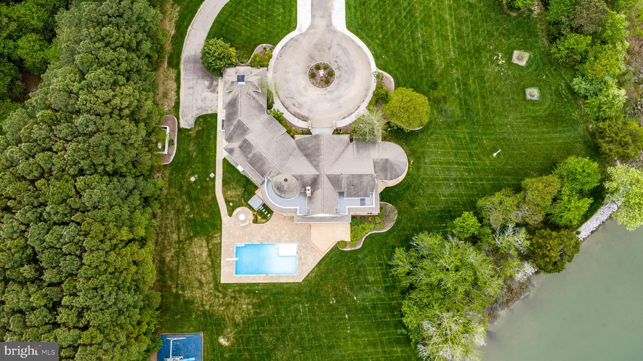 4346 SOUTHSIDE LANE