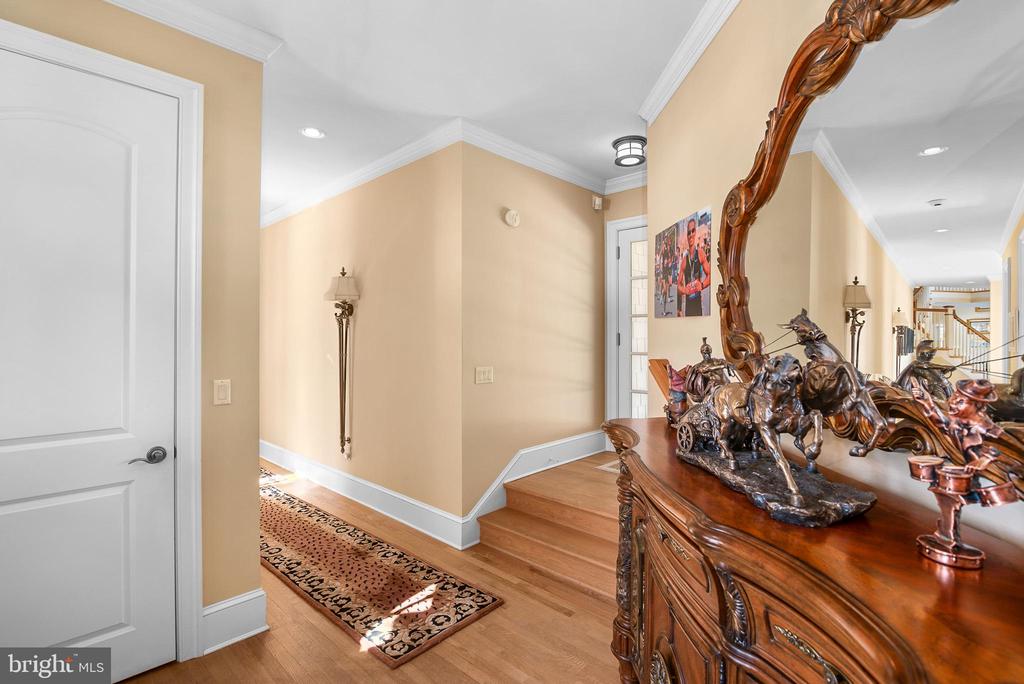 4346 SOUTHSIDE LANE