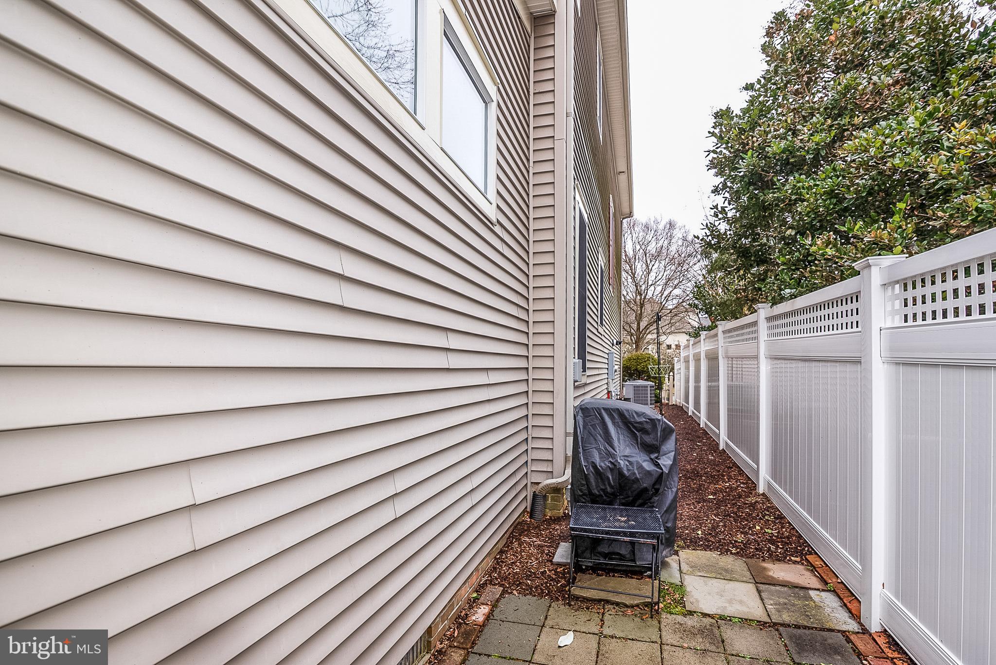 28713 EMANUEL STREET