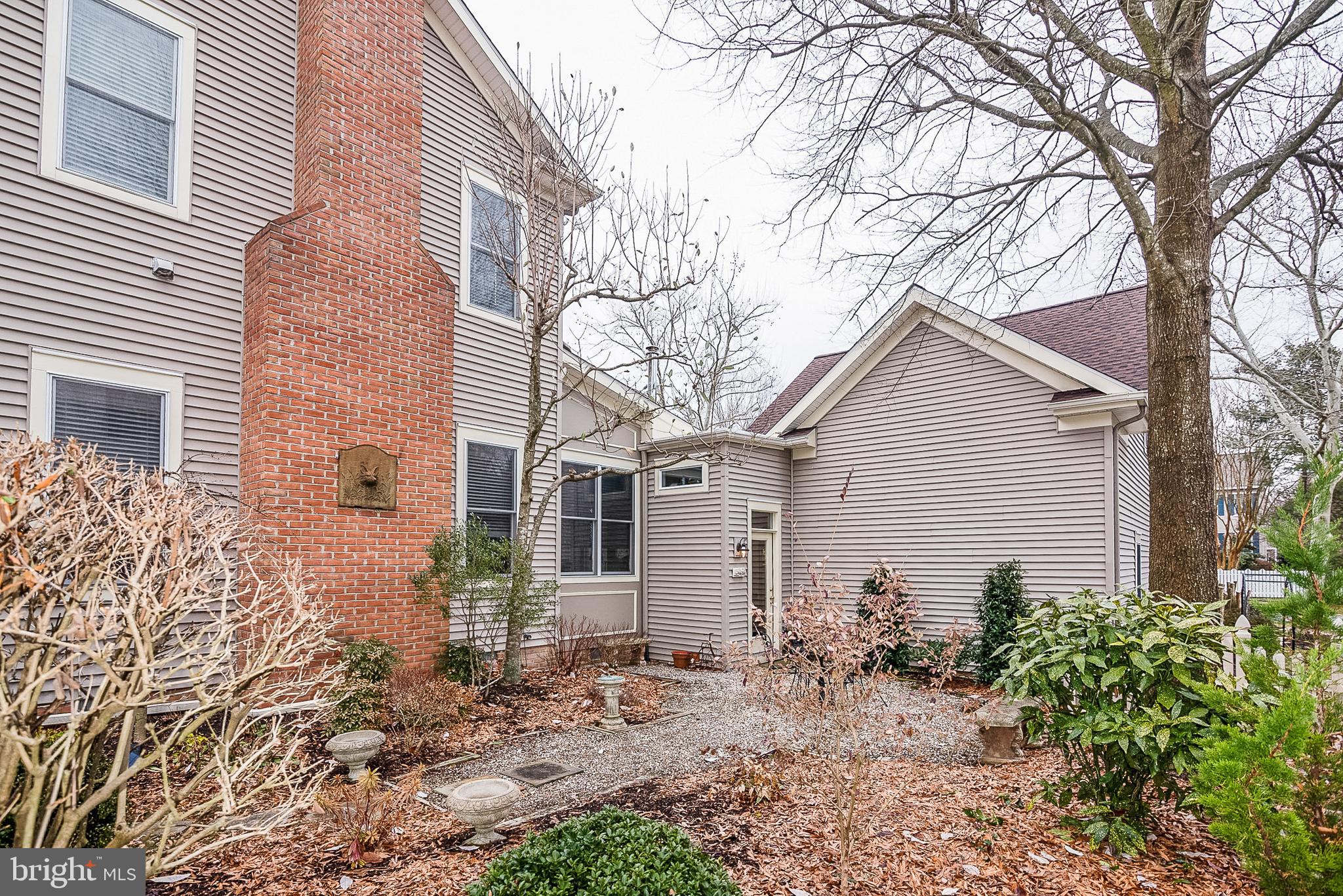 28713 EMANUEL STREET