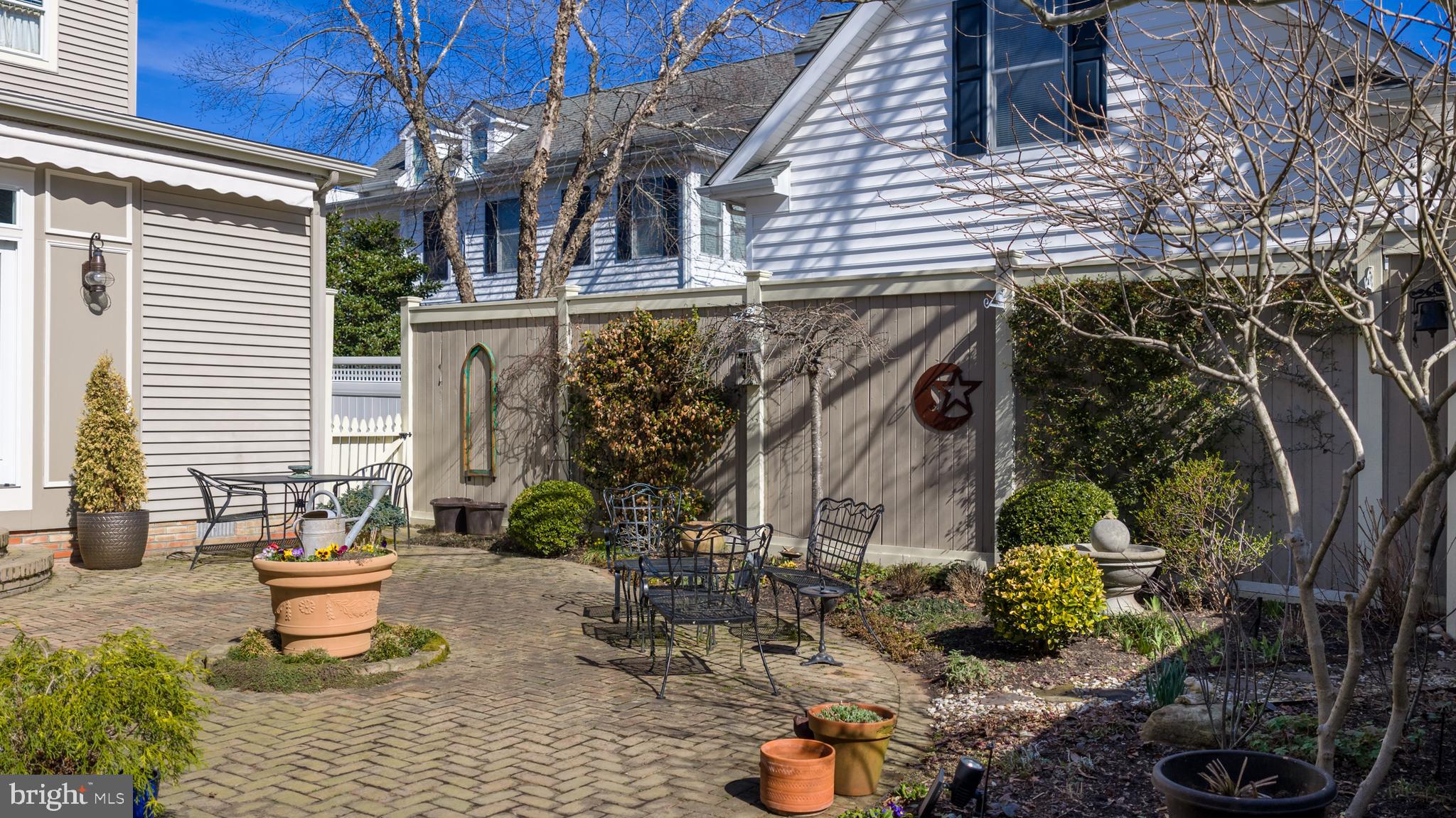 28713 EMANUEL STREET