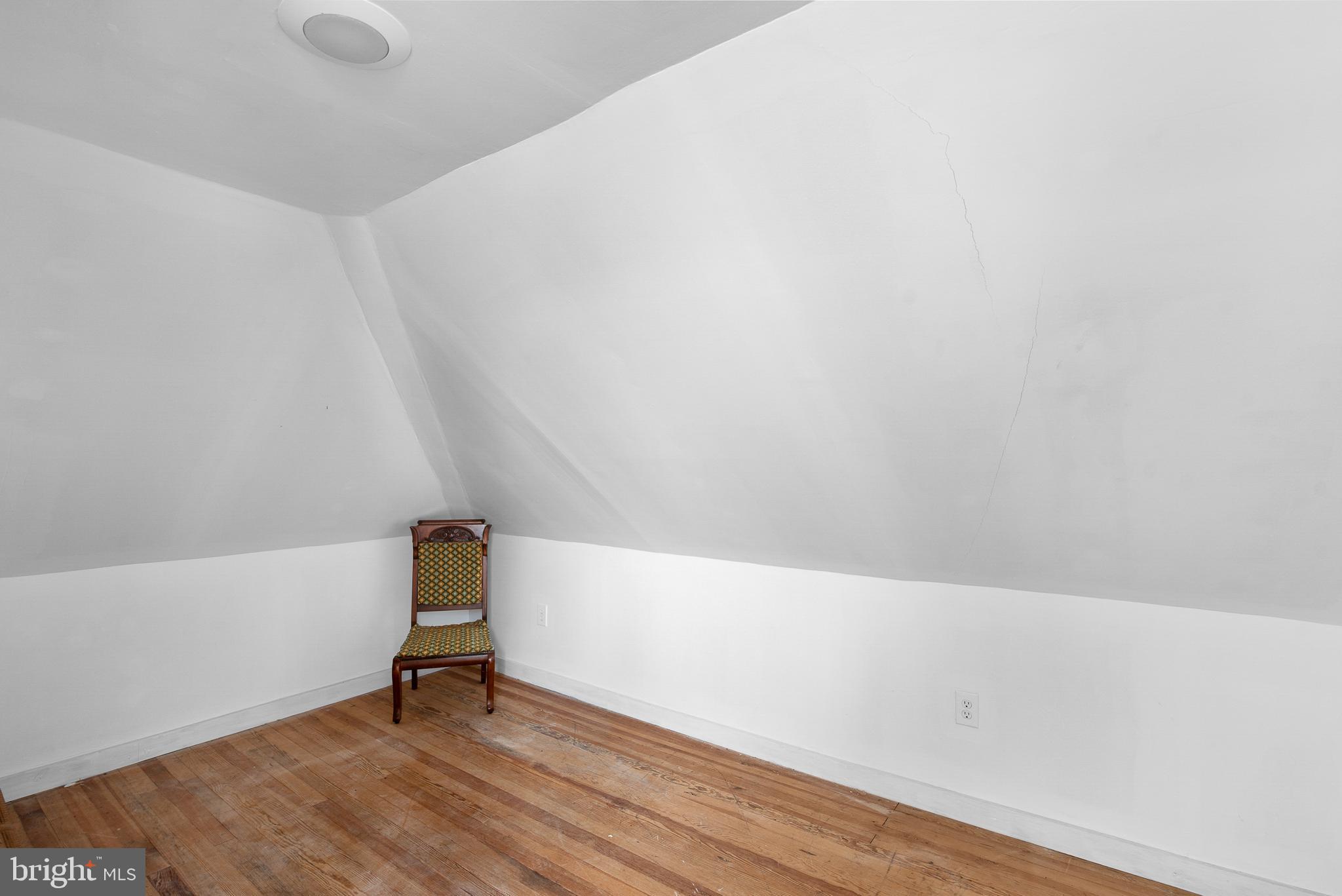 7421 QUAKER NECK ROAD