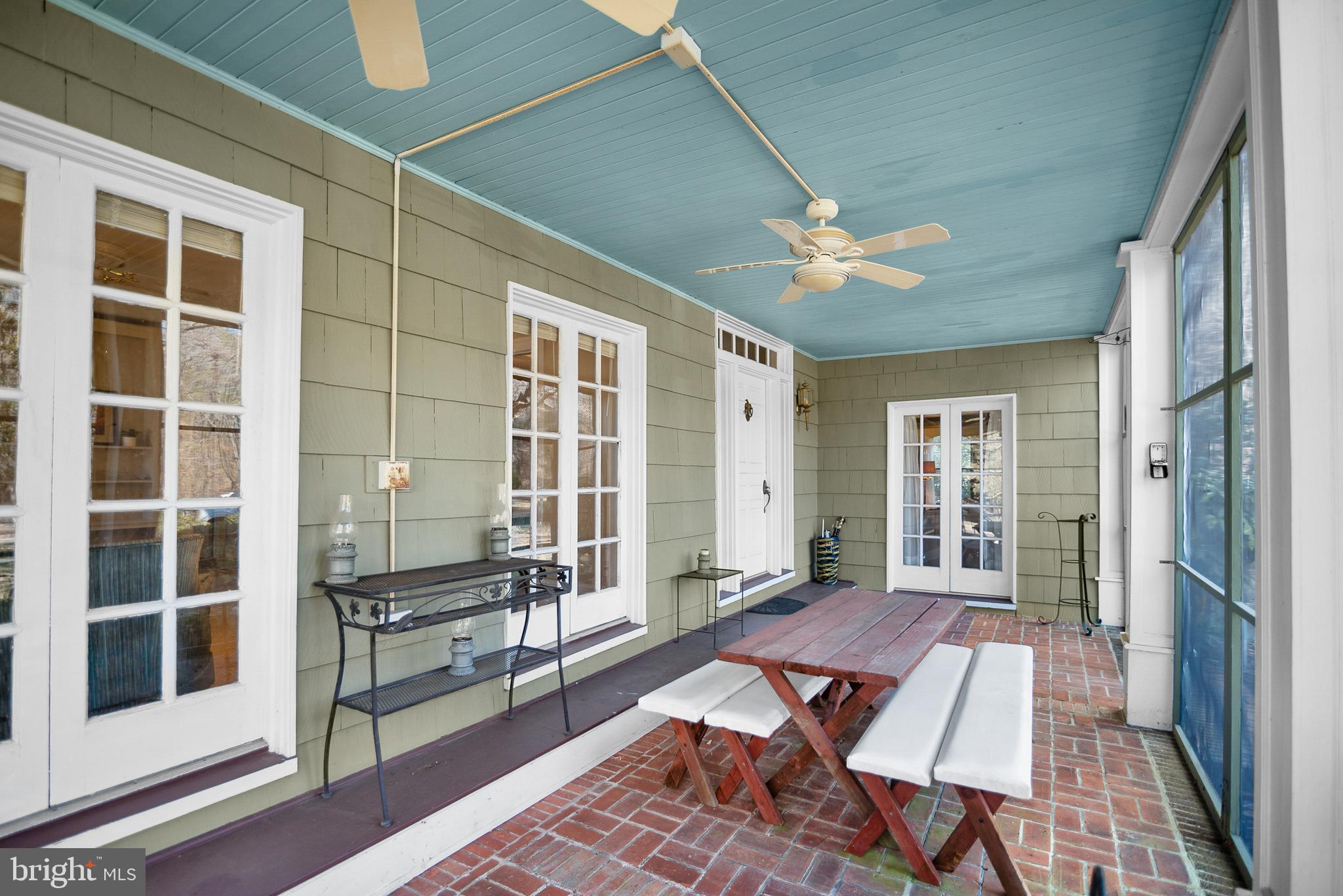 7421 QUAKER NECK ROAD