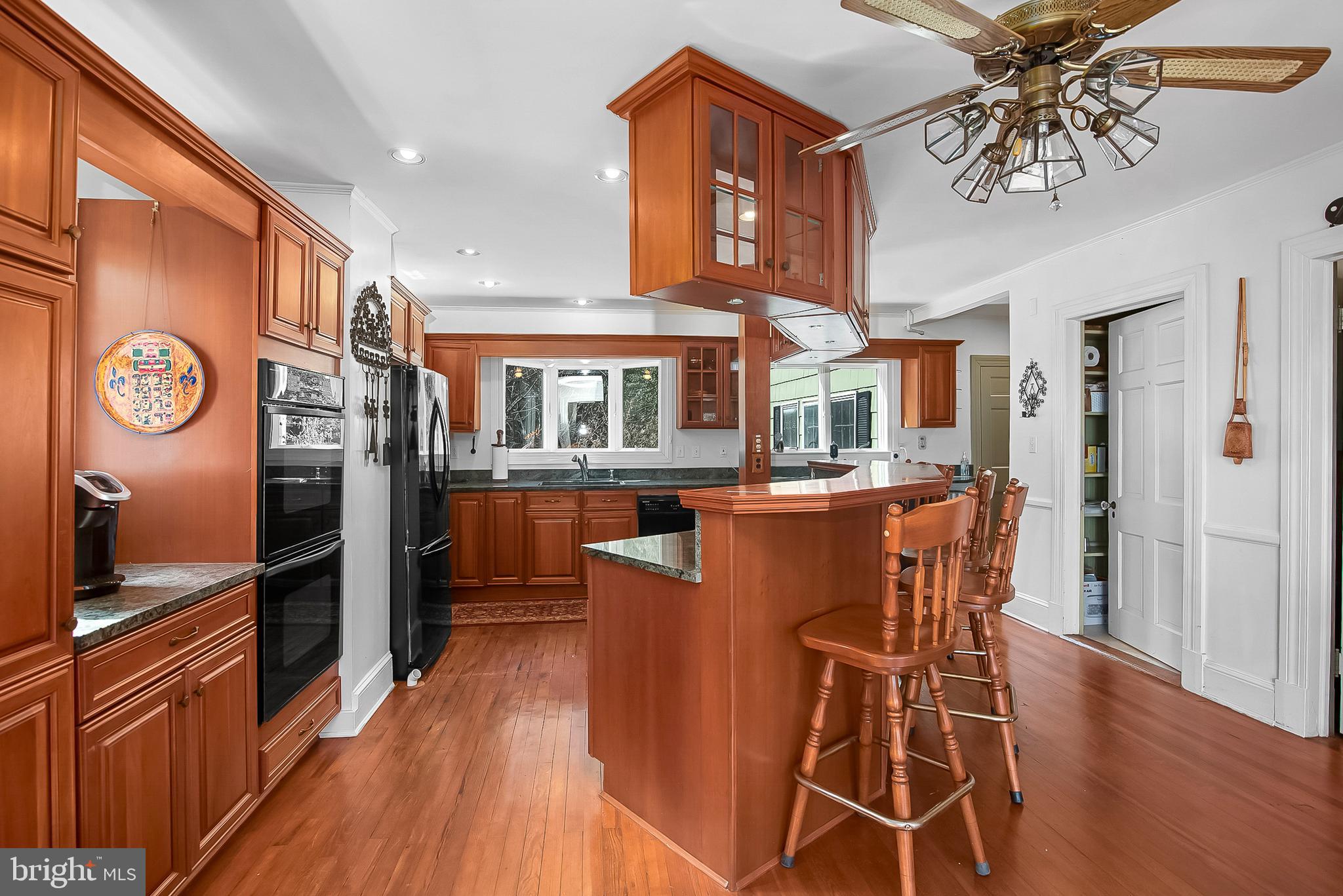 7421 QUAKER NECK ROAD