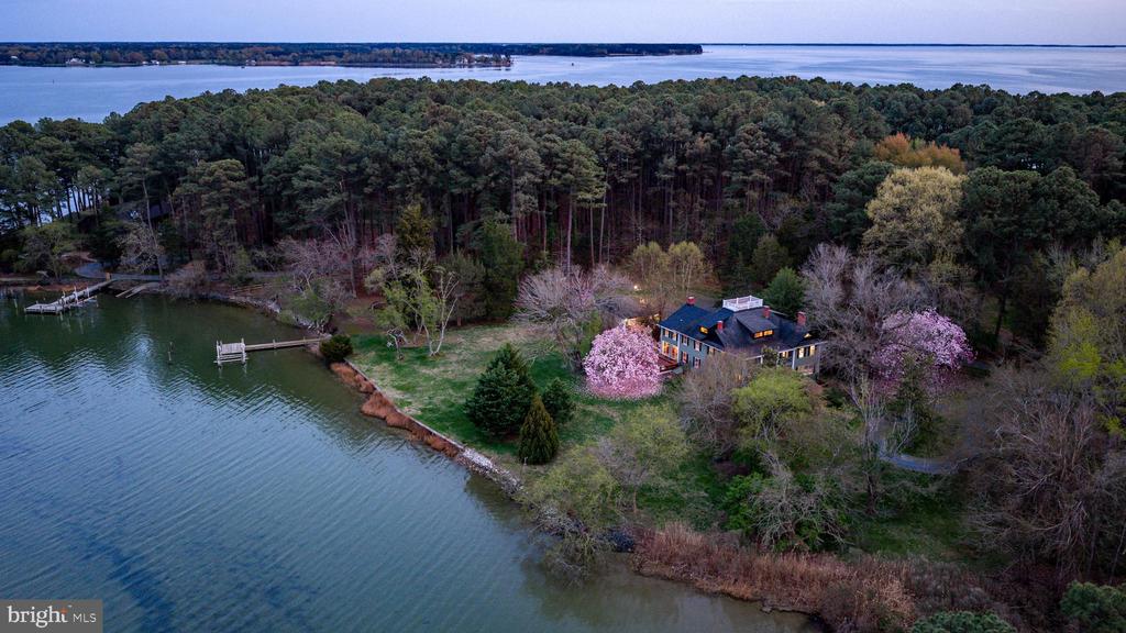 7421 QUAKER NECK ROAD