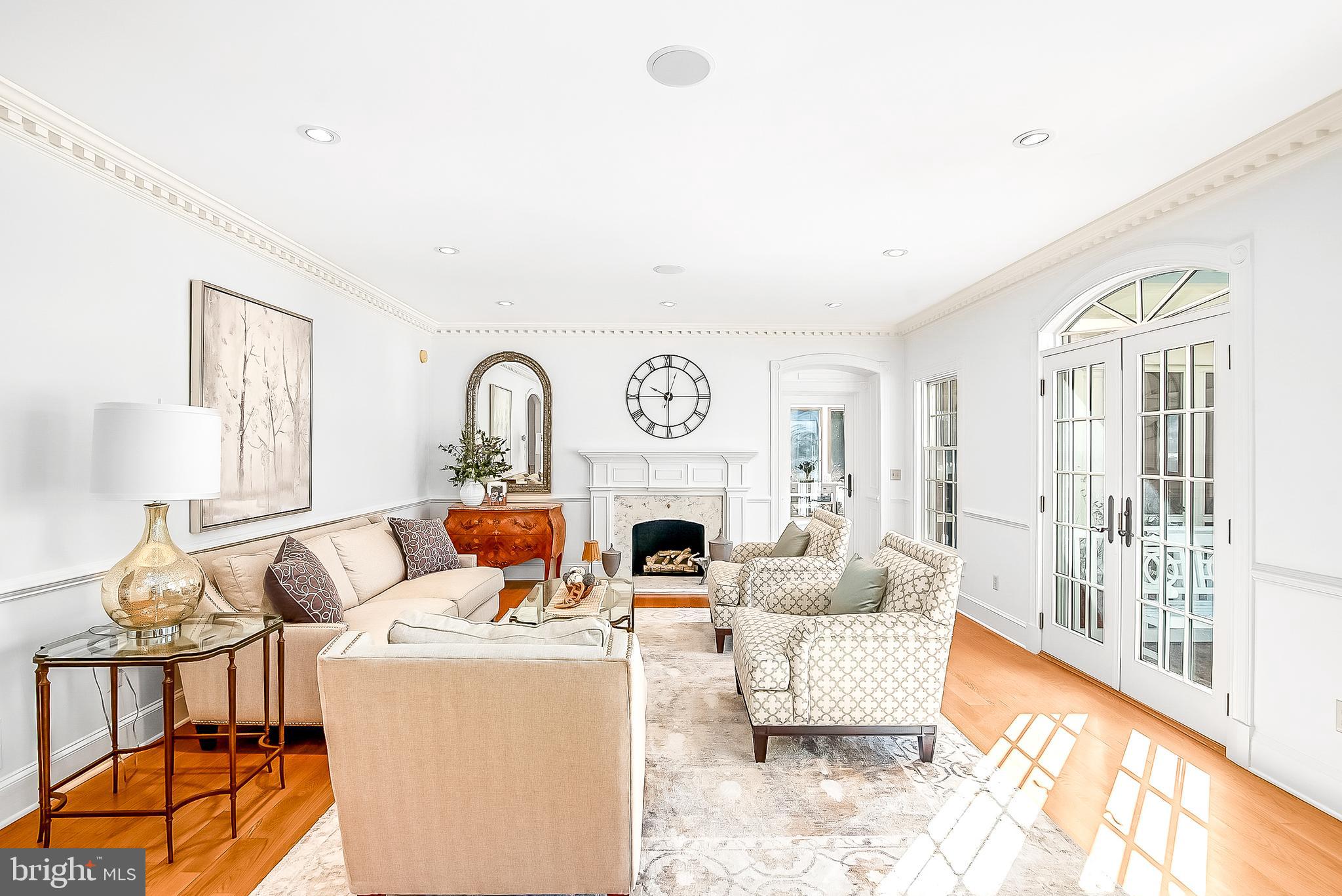 24679 DEEP NECK ROAD