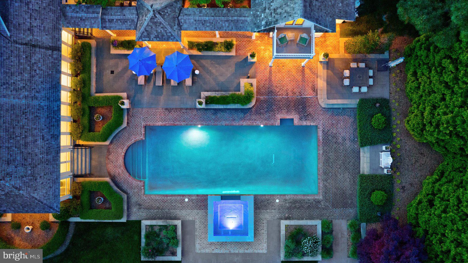 24679 DEEP NECK ROAD