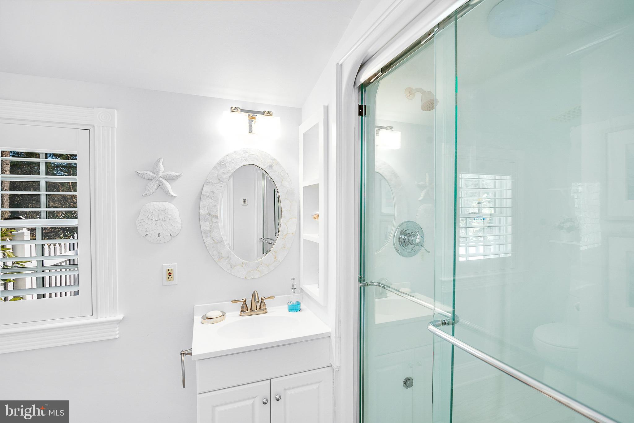 24679 DEEP NECK ROAD