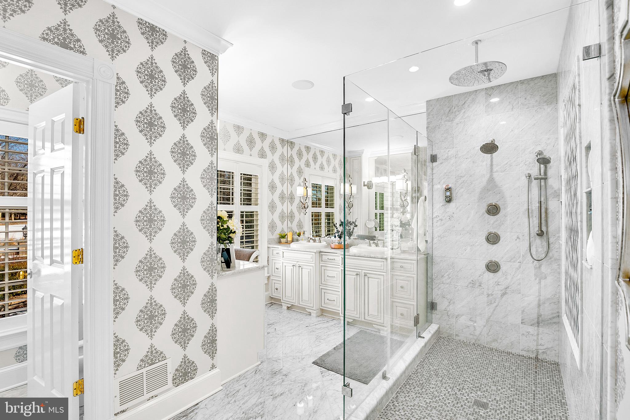 24679 DEEP NECK ROAD