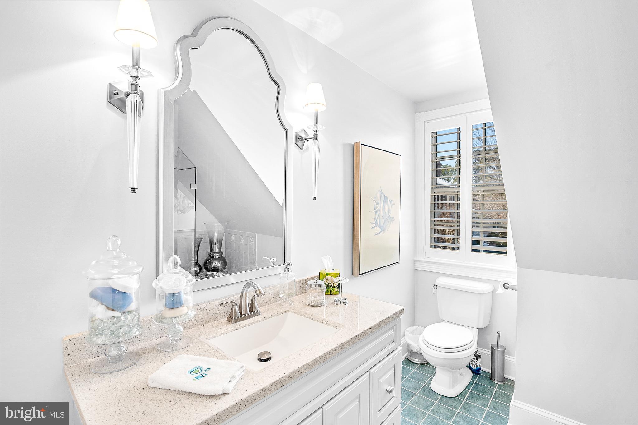 24679 DEEP NECK ROAD