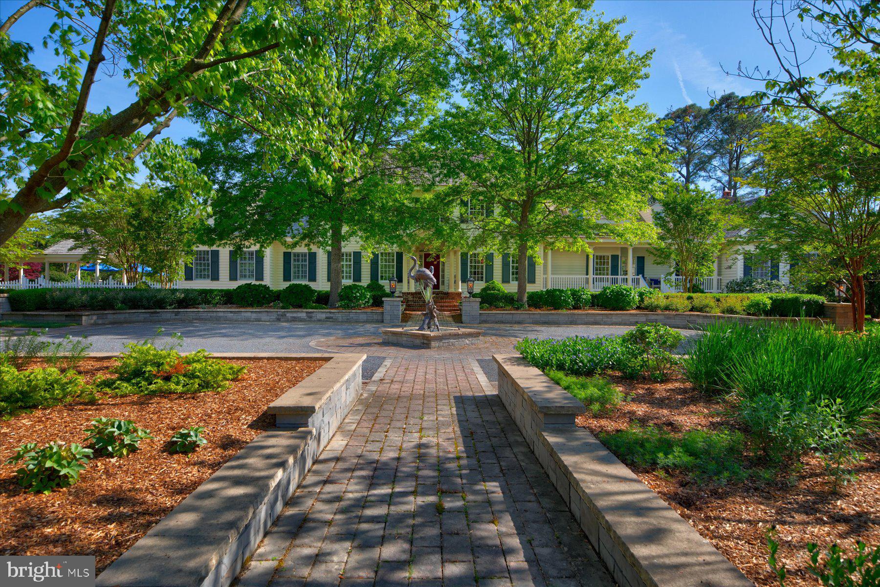 24679 DEEP NECK ROAD