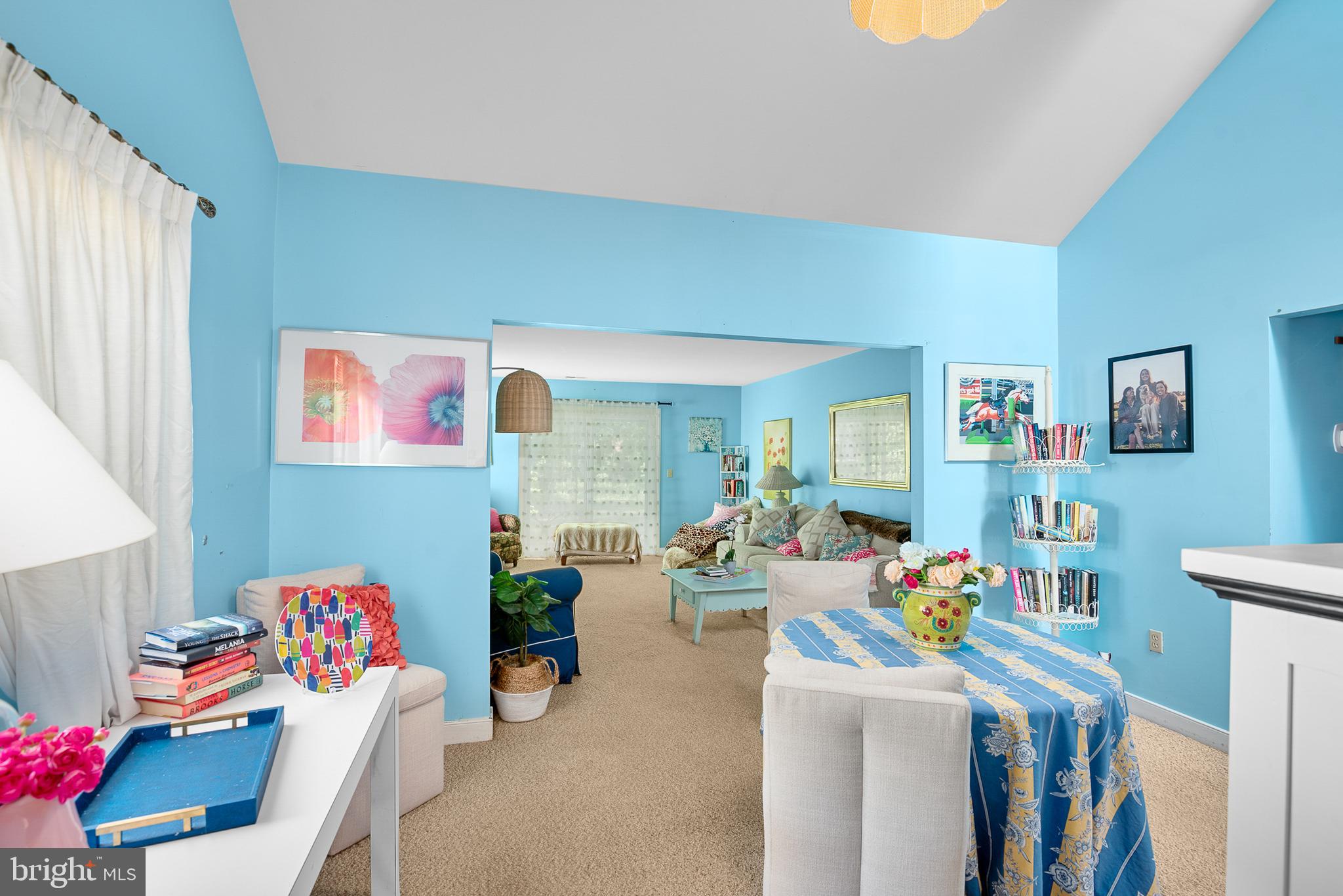 1205 WASHINGTON DRIVE