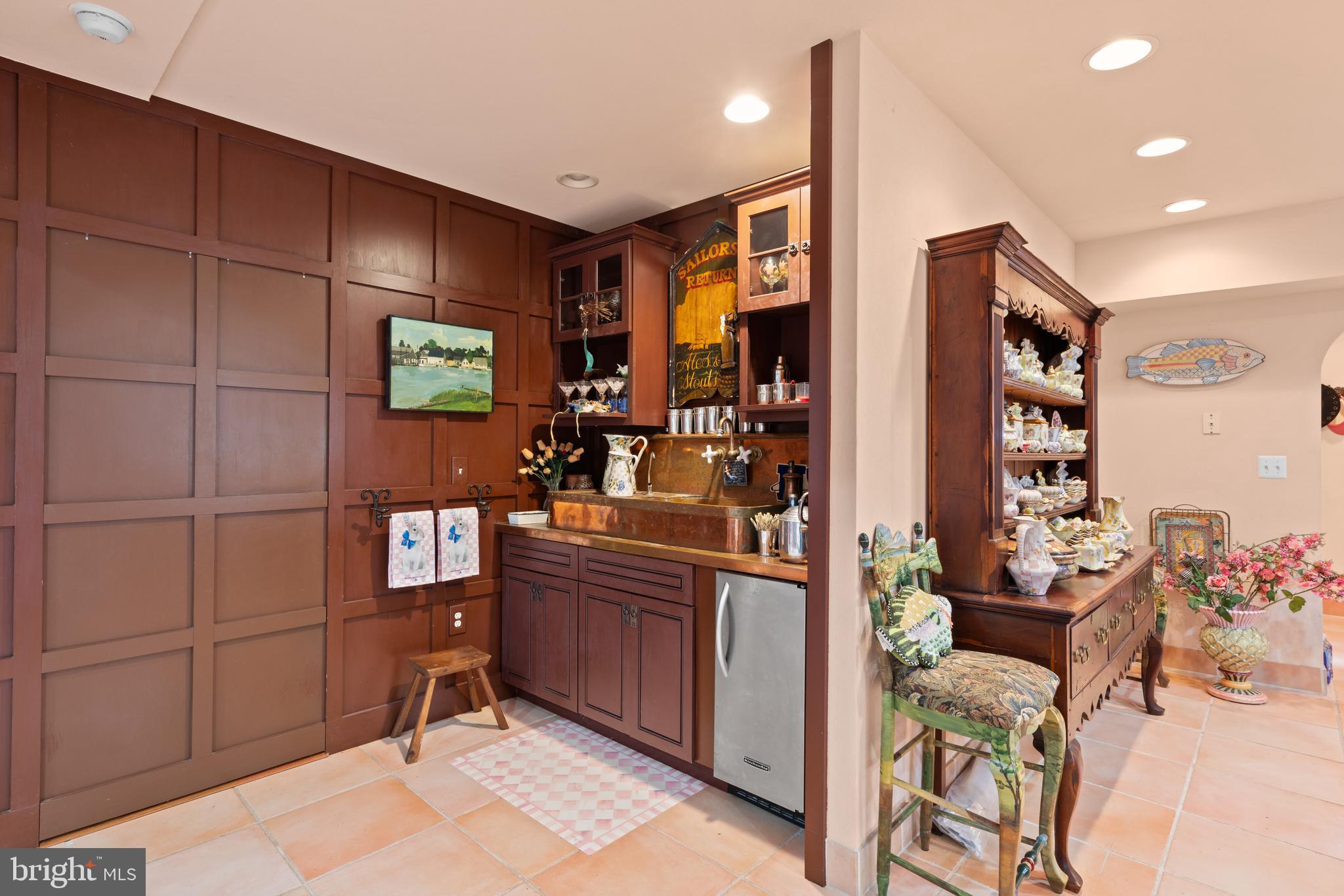 28630 EDGEMERE ROAD
