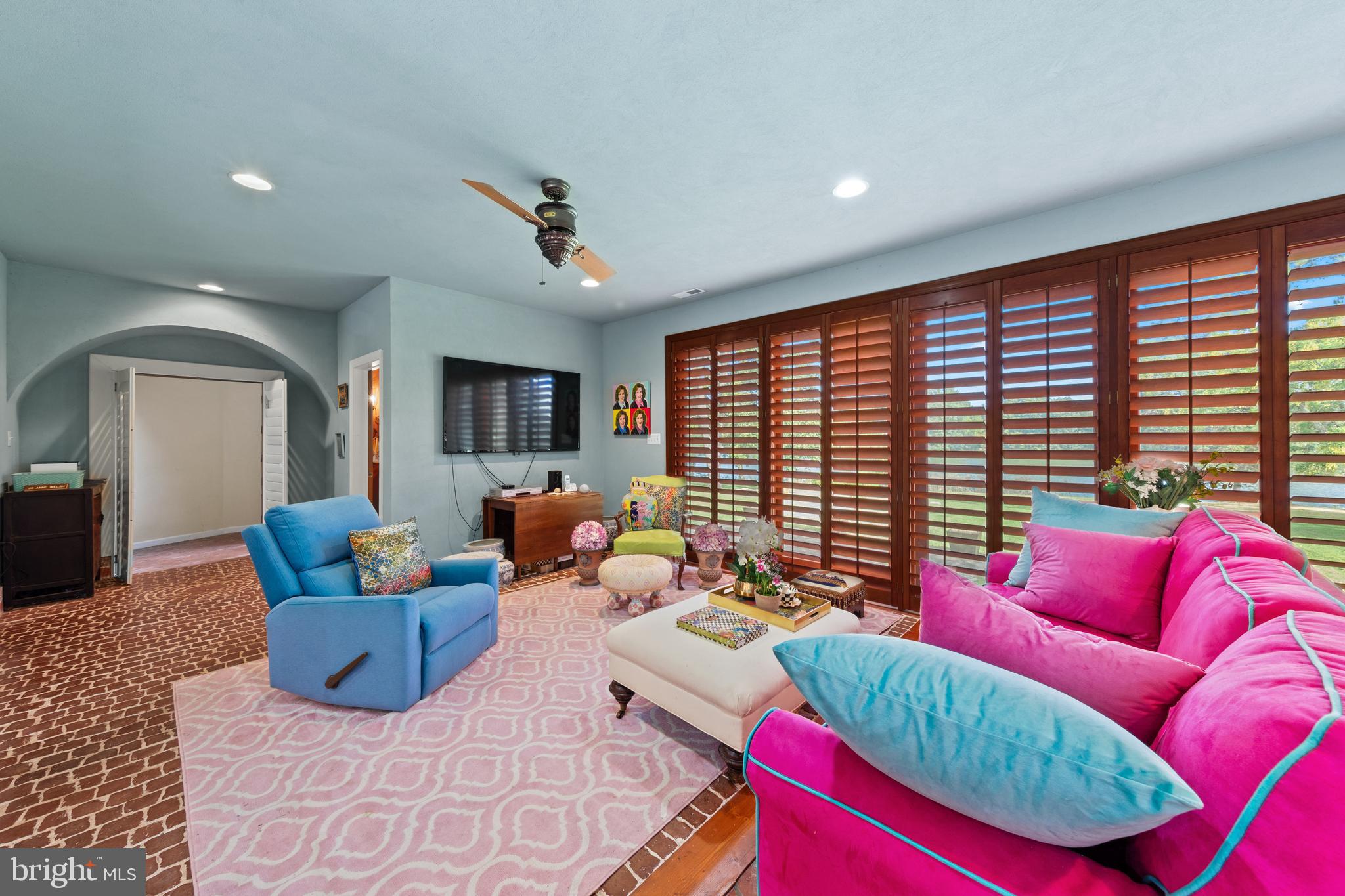28630 EDGEMERE ROAD