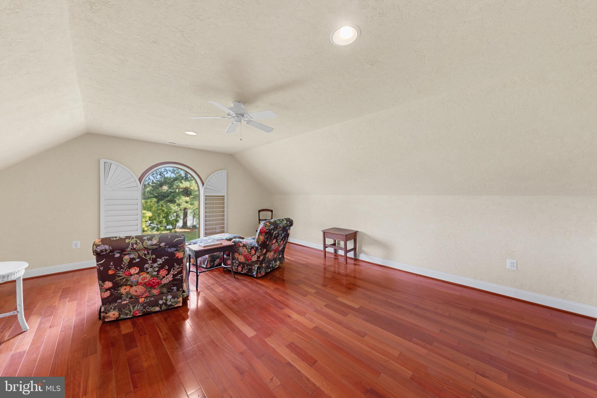 28630 EDGEMERE ROAD