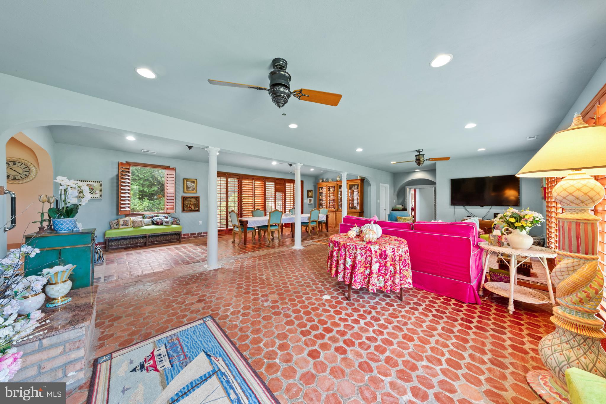28630 EDGEMERE ROAD