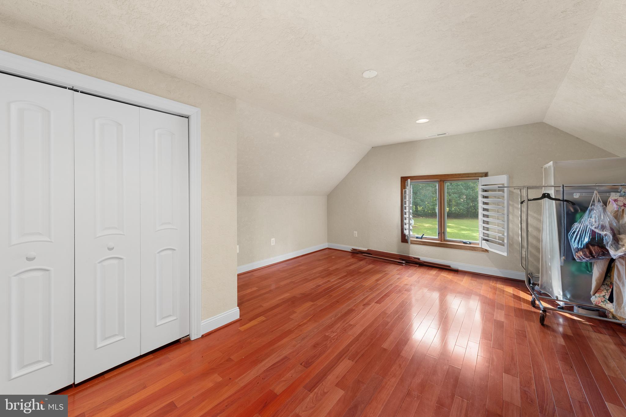 28630 EDGEMERE ROAD