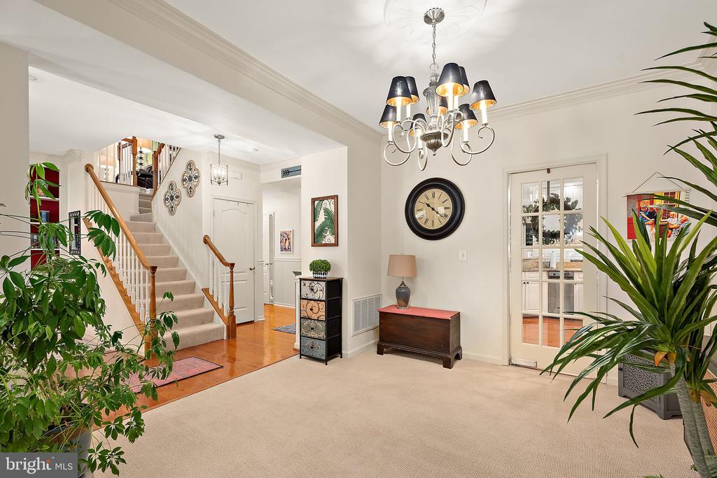 28413 PINEHURST CIRCLE