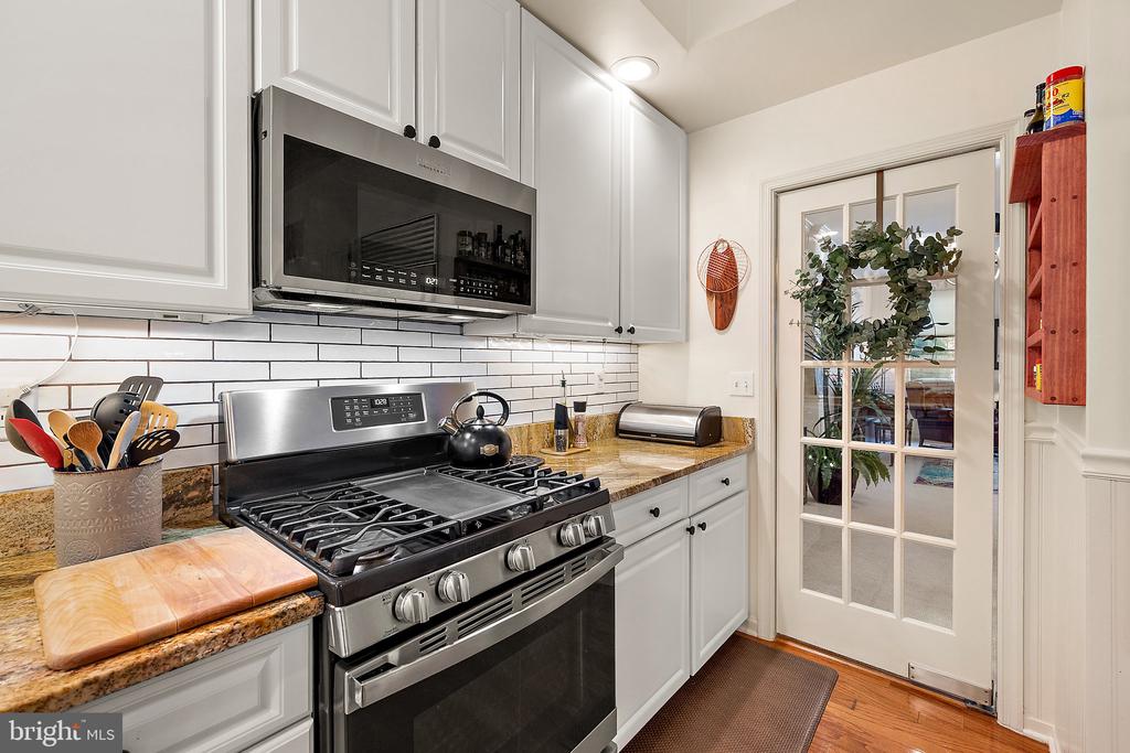 28413 PINEHURST CIRCLE