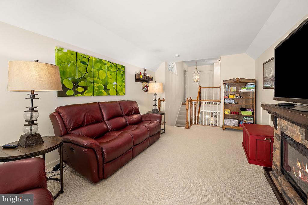 28413 PINEHURST CIRCLE