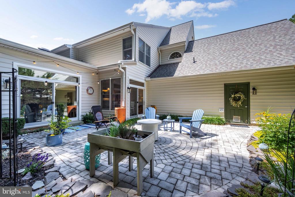 28413 PINEHURST CIRCLE