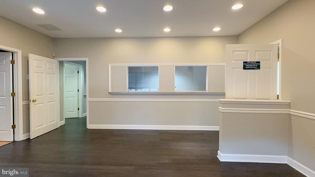 556 CYNWOOD DRIVE A A