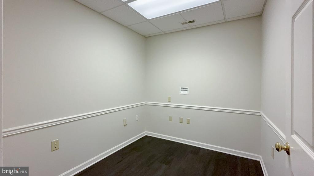 556 CYNWOOD DRIVE A A