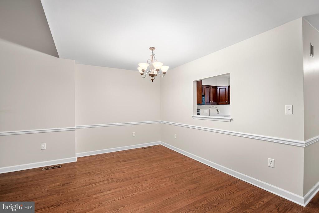 1175 S WASHINGTON STREET Unit: 18