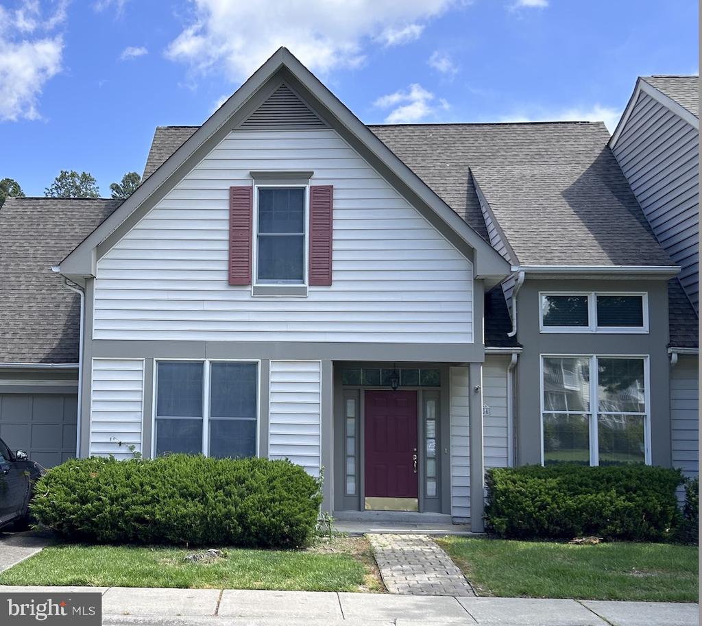 28484 WOODS DRIVE