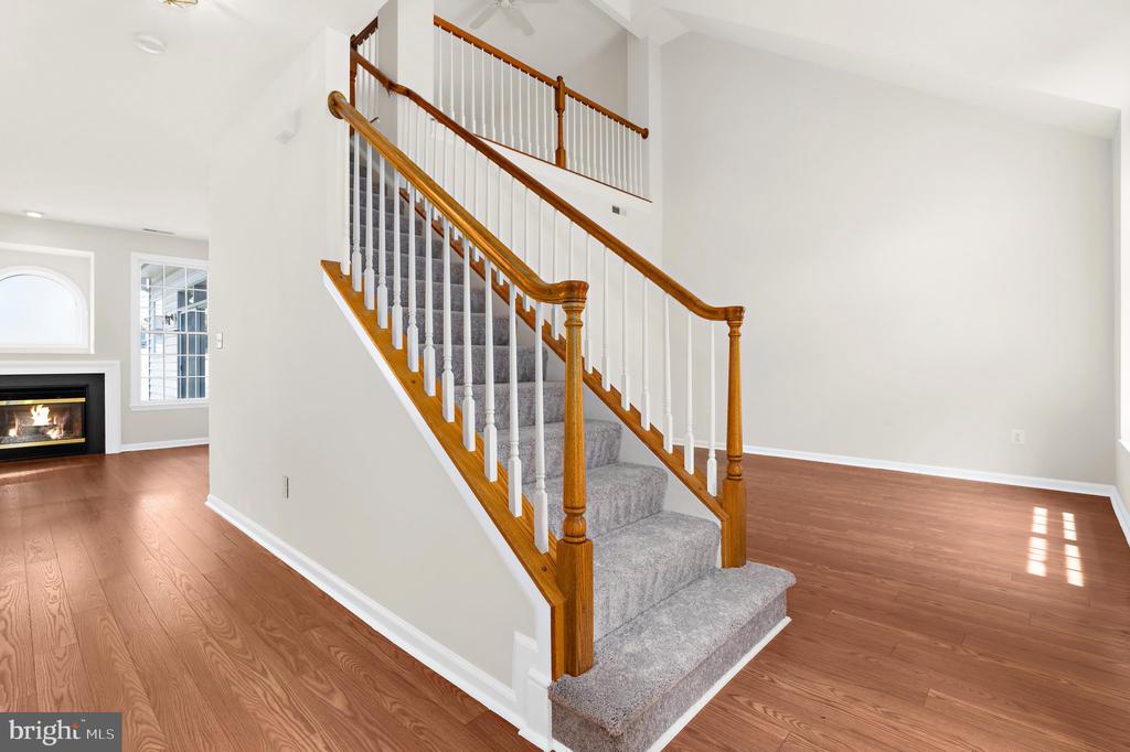 28484 WOODS DRIVE