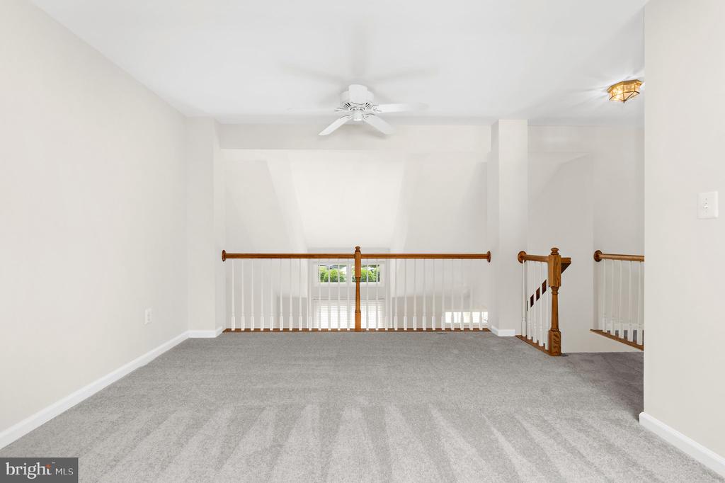 28484 WOODS DRIVE