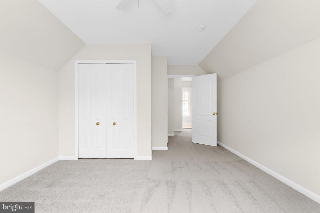 28484 WOODS DRIVE