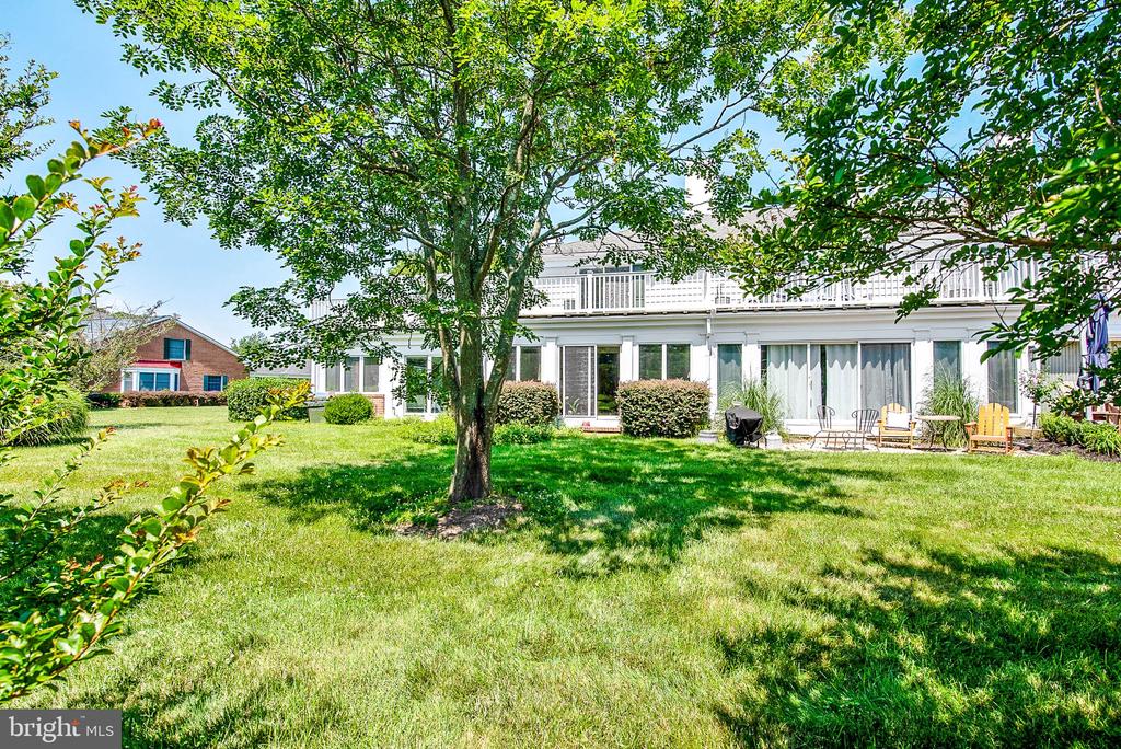 9531 QUAIL HOLLOW DRIVE Unit: 405