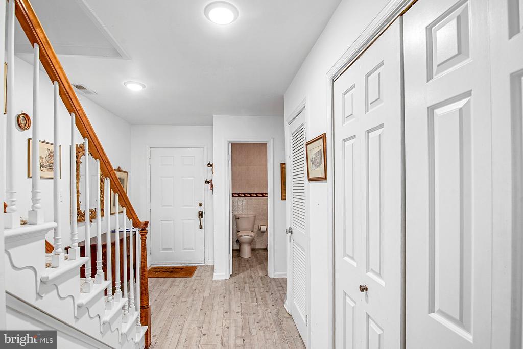 9531 QUAIL HOLLOW DRIVE Unit: 405