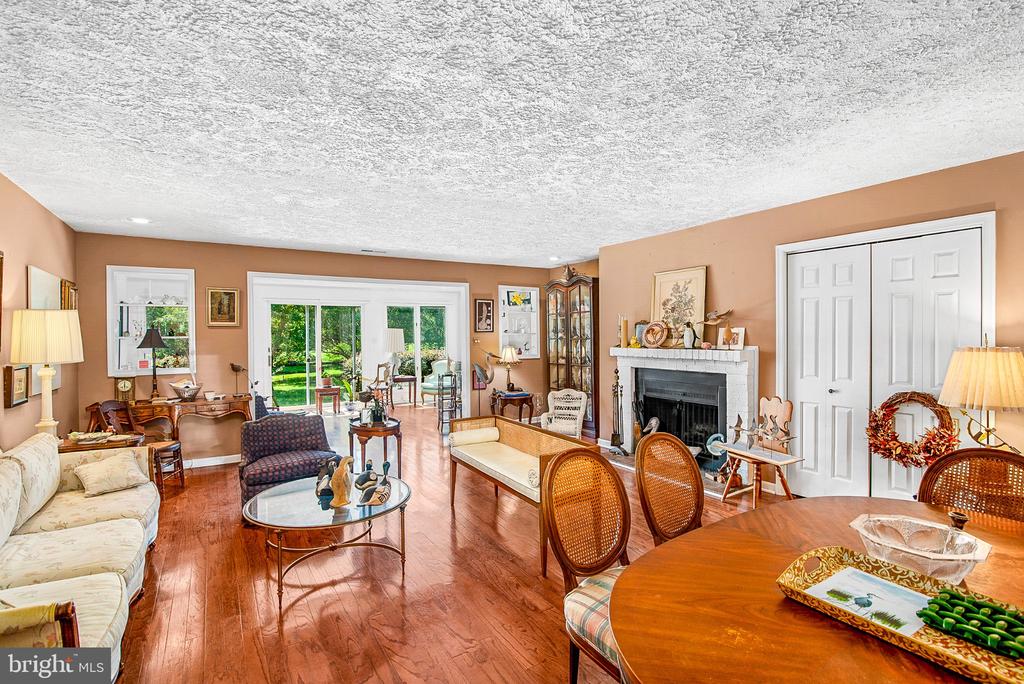 9531 QUAIL HOLLOW DRIVE Unit: 405