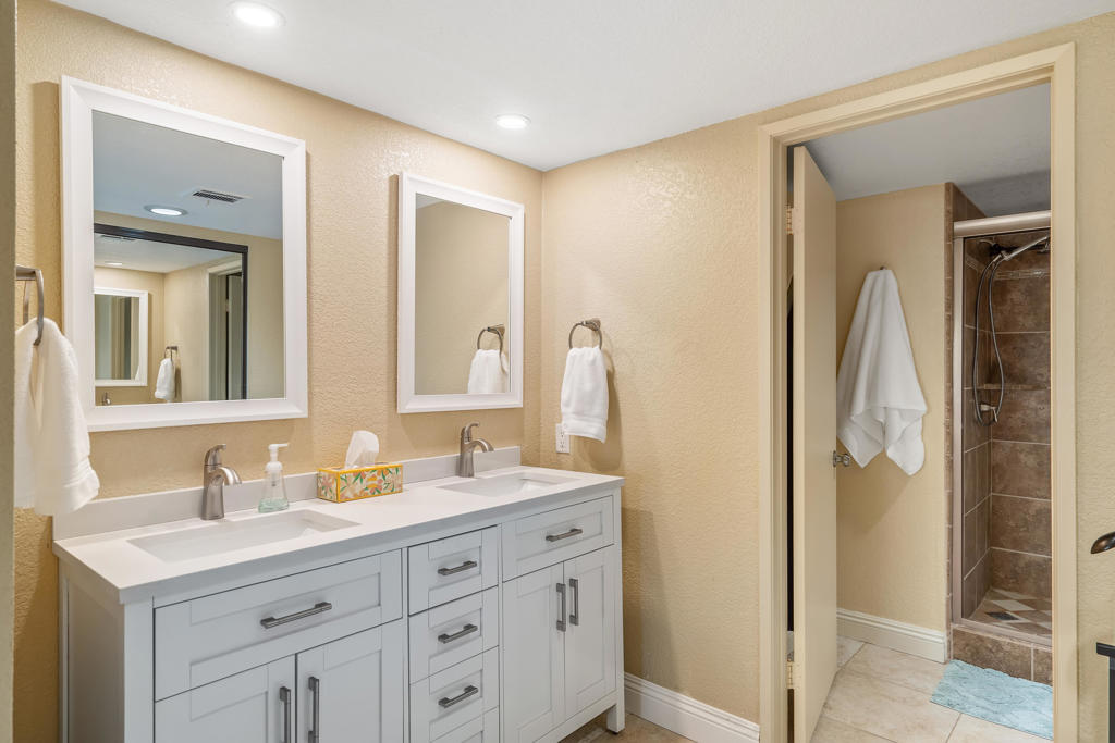 2701 E Mesquite Avenue Ee163