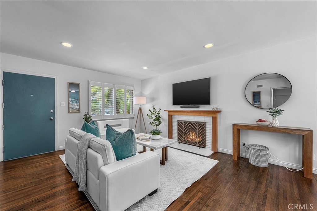 7135 W 91st Street