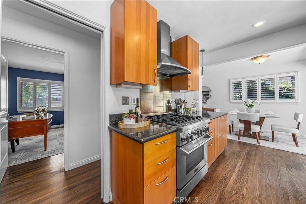 7135 W 91st Street