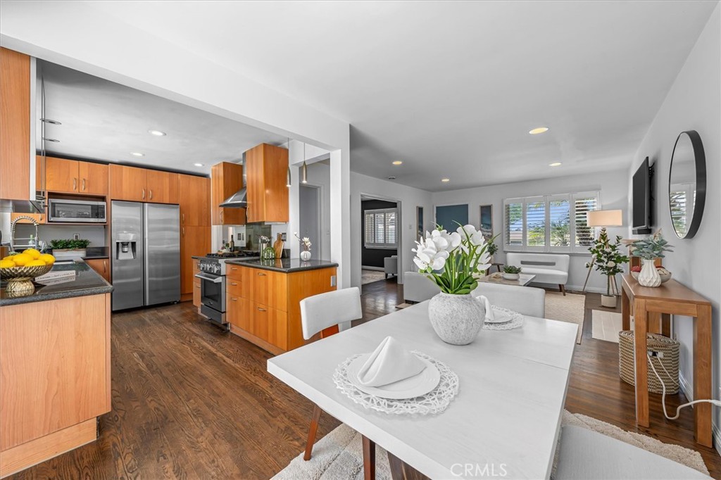 7135 W 91st Street