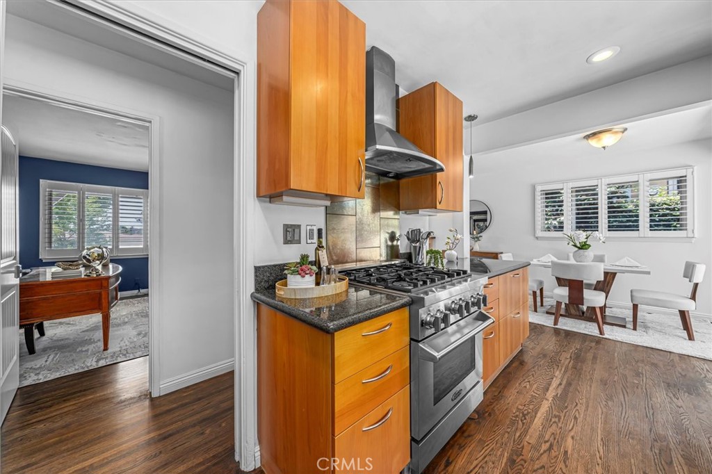 7135 W 91st Street