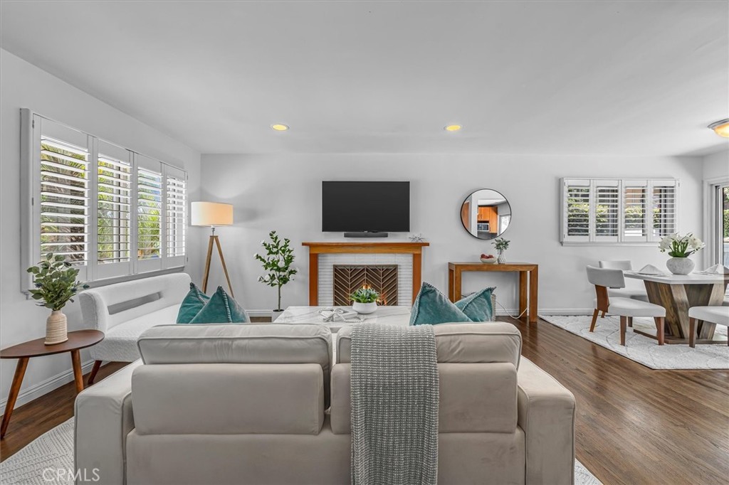 7135 W 91st Street
