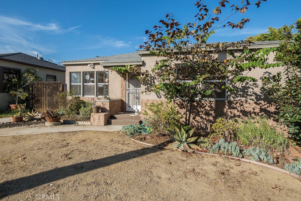 3260 Military Ave
