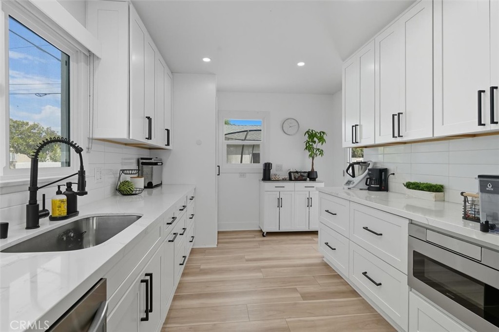5357 122nd St