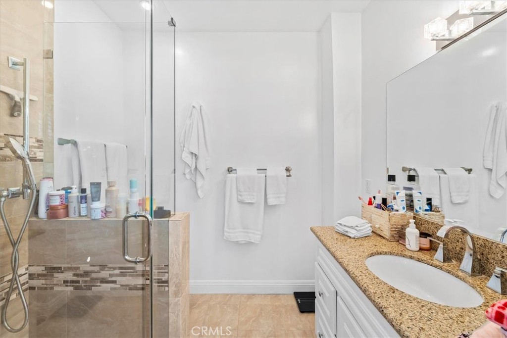 1020 Harbor Crossing